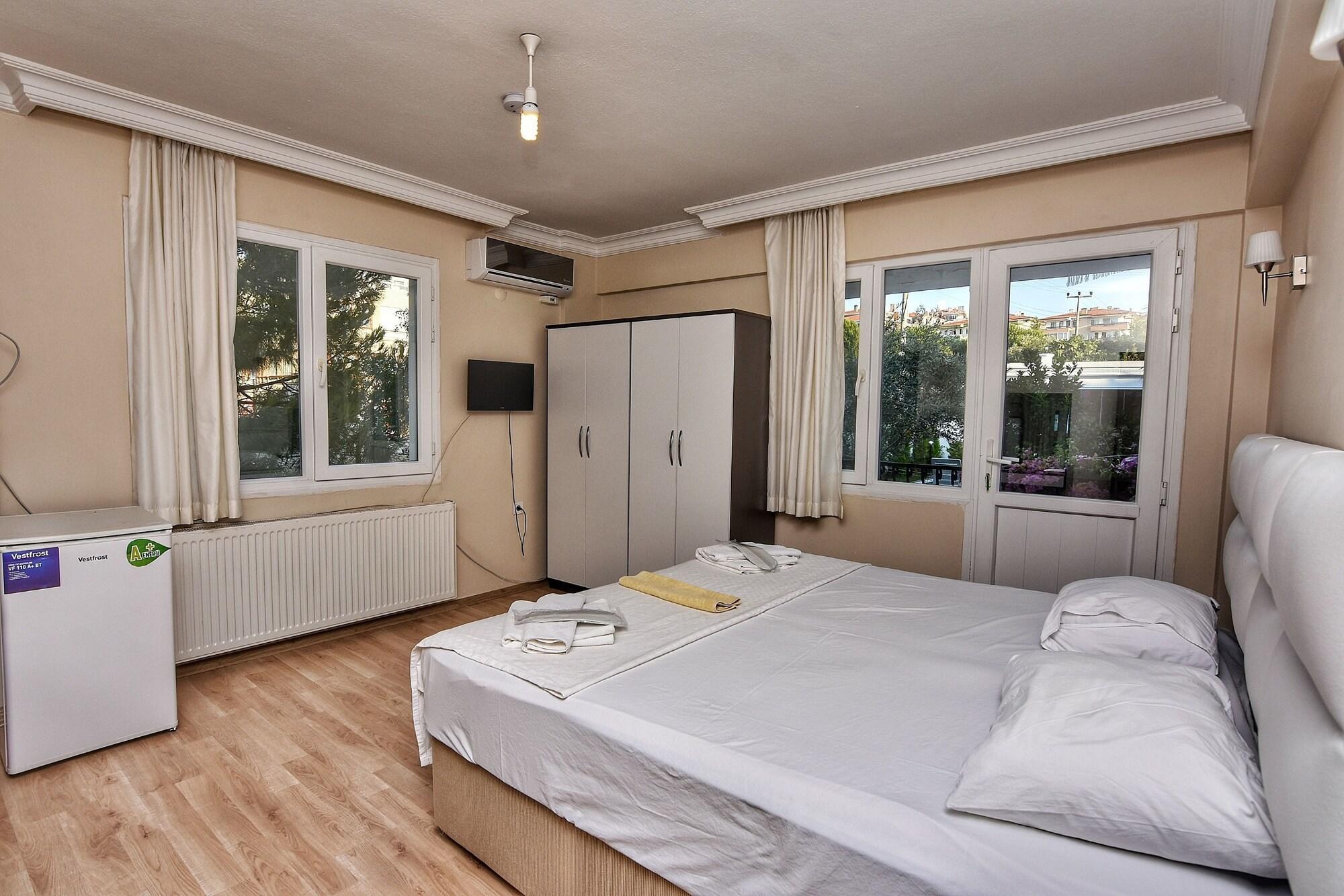 Uzunhan Hotel Ayvalı Exteriör bild
