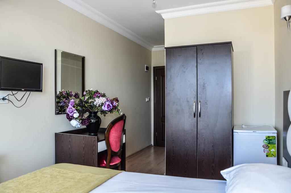 Uzunhan Hotel Ayvalı Exteriör bild