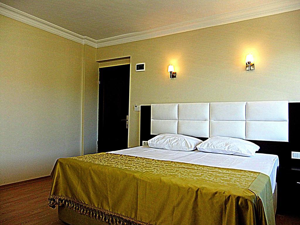Uzunhan Hotel Ayvalı Exteriör bild