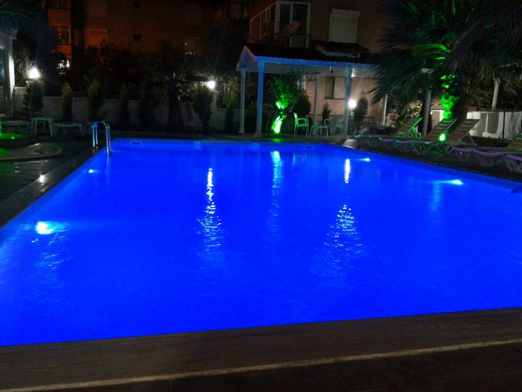 Uzunhan Hotel Ayvalı Exteriör bild
