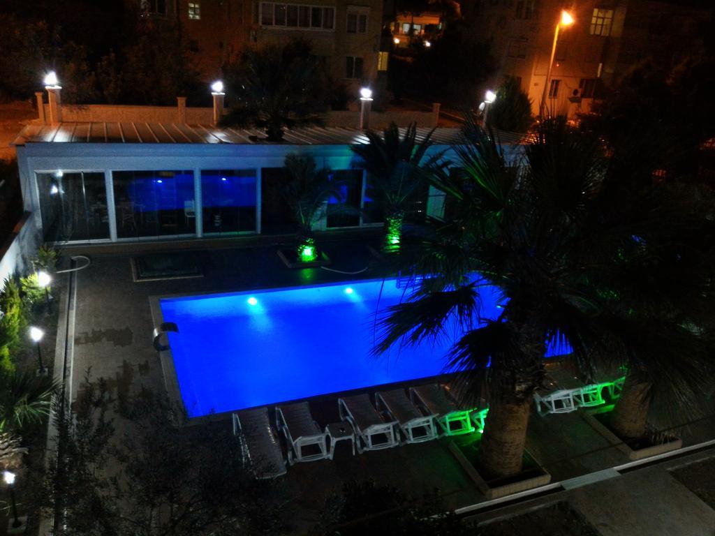 Uzunhan Hotel Ayvalı Exteriör bild
